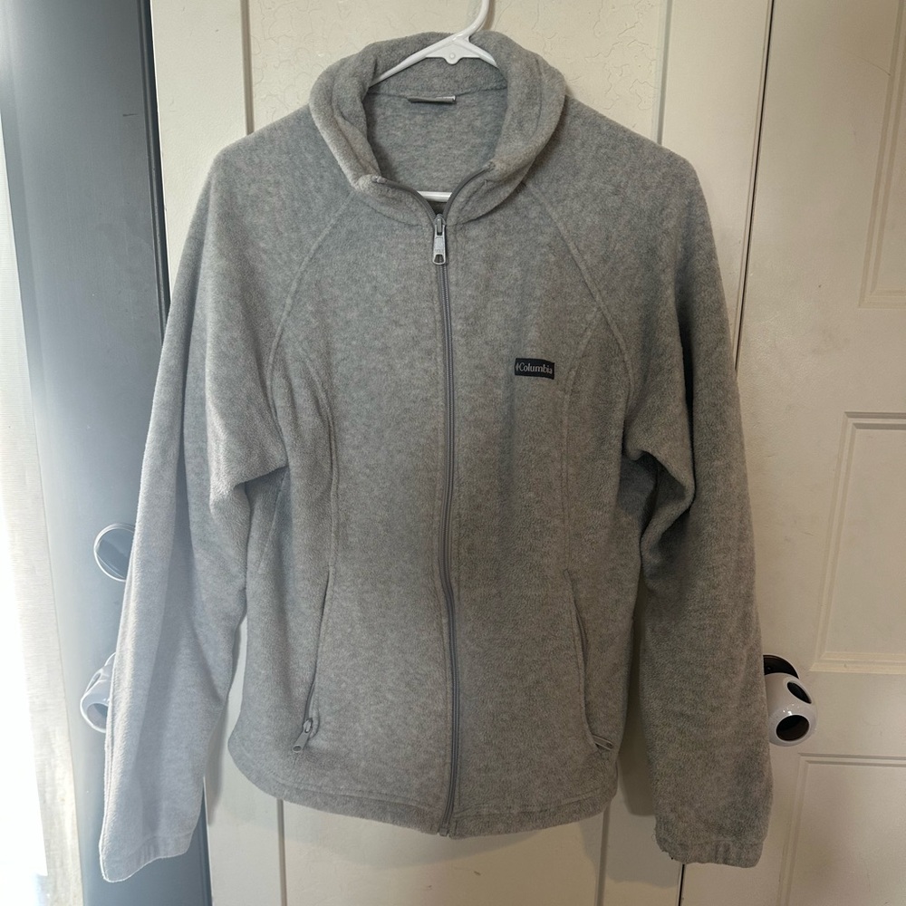 Columbia Soft Gray Fleece Jacket